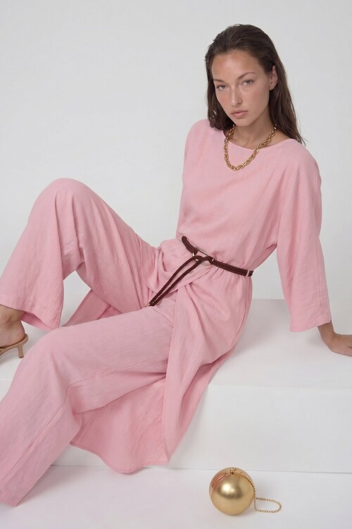 Kemer Detaylı Uzun Kollu Bluz Ve Pantolon Takım