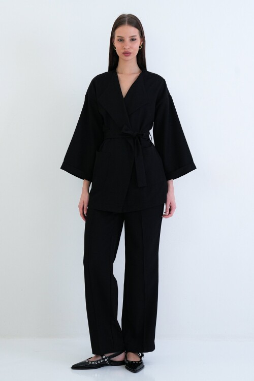 Kemerli Blazer Ceket Ve Yüksek Bel Pantolon Takım