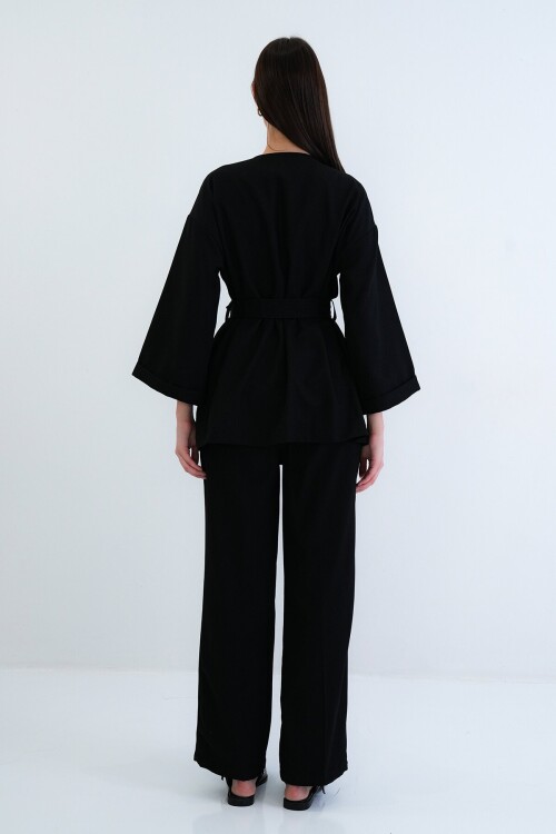 Kemerli Blazer Ceket Ve Yüksek Bel Pantolon Takım