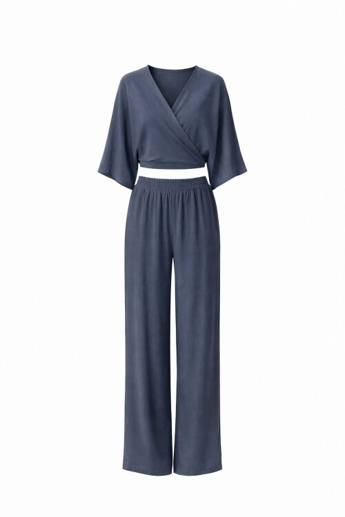 Kruvaze Yaka Bluz Ve Pantolon Takım