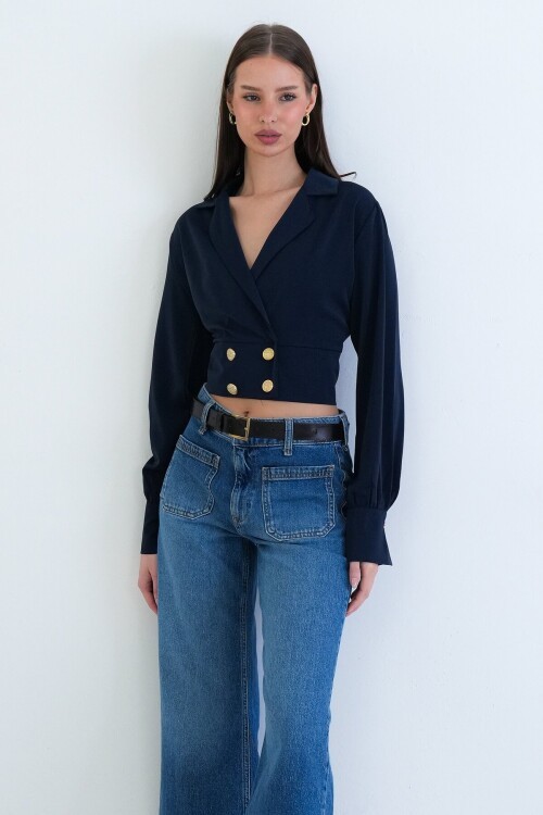 Kruvaze Yaka Düğmeli Crop Ceket