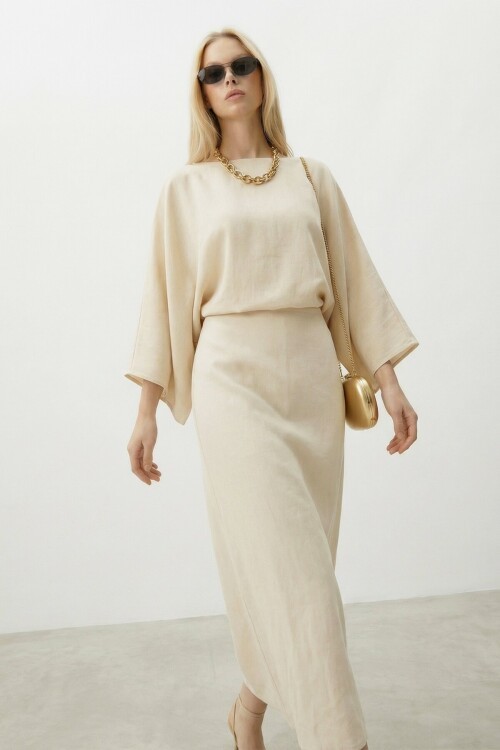 Salaş Kesim Yarasa Kol Astarlı Uzun Elbise