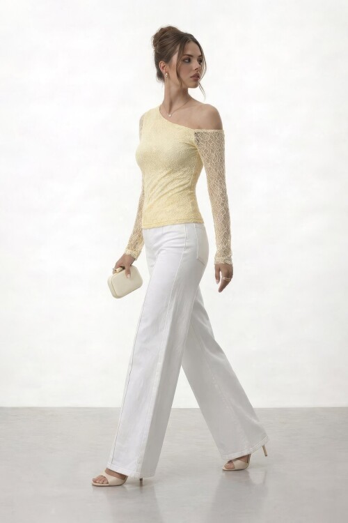 Tek Omuz Dantel Detaylı Uzun Kol Bluz