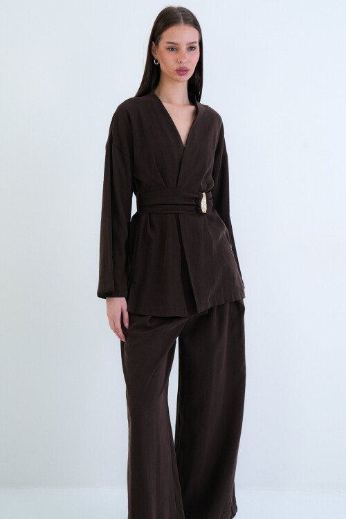 Toka Detaylı Kuşaklı Ceket