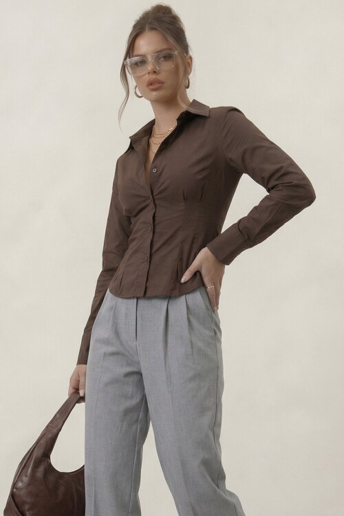 Uzun Kollu Dar Kesim Gömlek