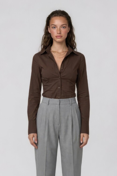 Uzun Kollu Dar Kesim Gömlek