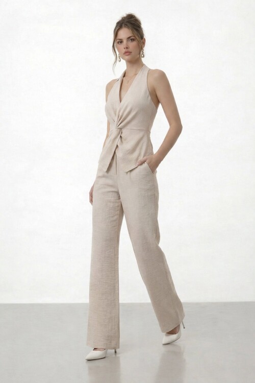 V Yaka Bel Detaylı Bluz Ve Pantolon Takım