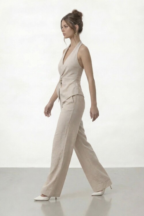 V Yaka Bel Detaylı Bluz Ve Pantolon Takım