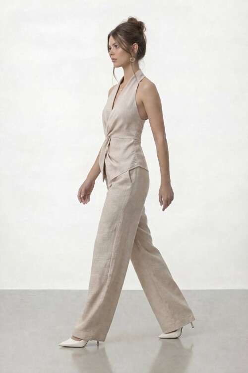 V Yaka Bel Detaylı Bluz Ve Pantolon Takım