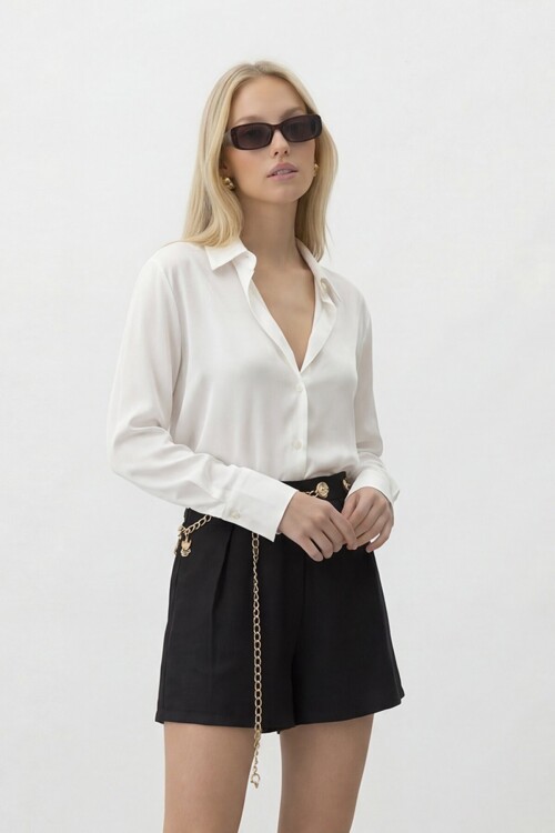 Zincir Detaylı Yüksek Bel Mini Şort