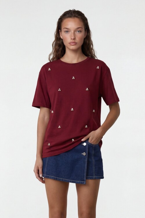 Bisiklet Yaka Oversize İnci Ve Taş İşlemeli T-Shirt