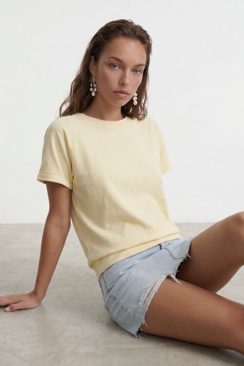 Bisiklet Yaka Reglan Kol Oversize T-Shırt