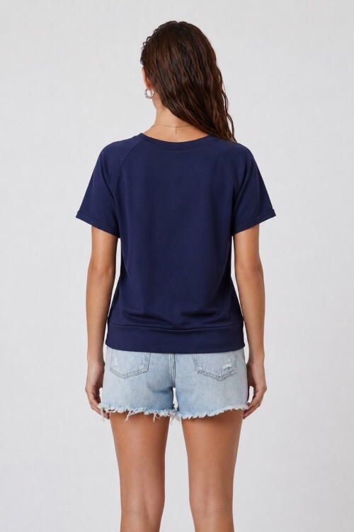 Bisiklet Yaka Reglan Kol Oversize T-Shırt