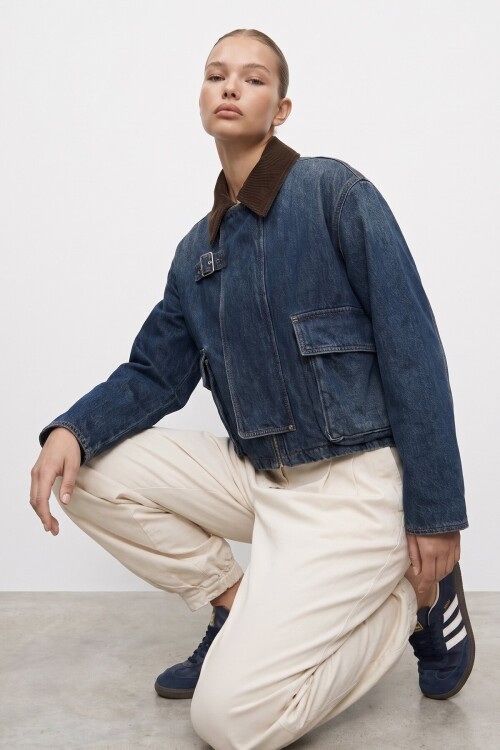 Kadife Yaka Torba Cepli Denim Ceket
