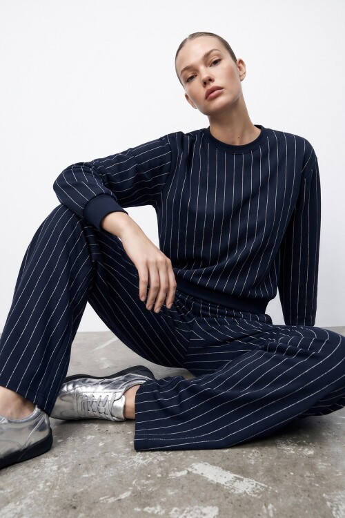 Taşlı Sweat Pantolon Takım