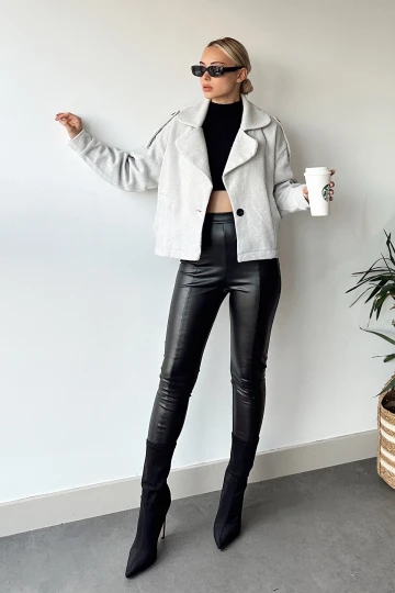 Gri Çift Cepli Crop Kaşe Mont