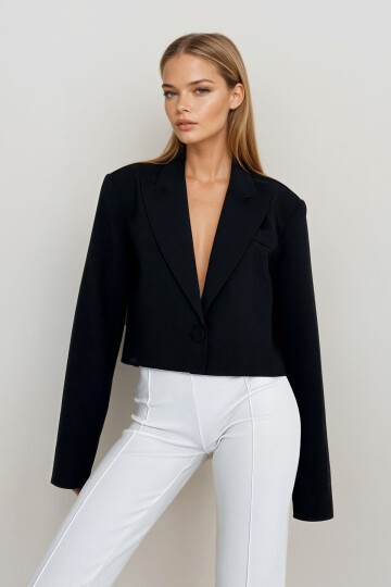 Omuzları Vatkalı İçi Astarlı Blazer Crop Ceket