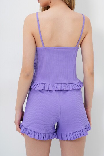 Beli Ve Paçası Fırfır Detaylı Askılı Crop Bluz Ve Şortlu Pijama Takımı