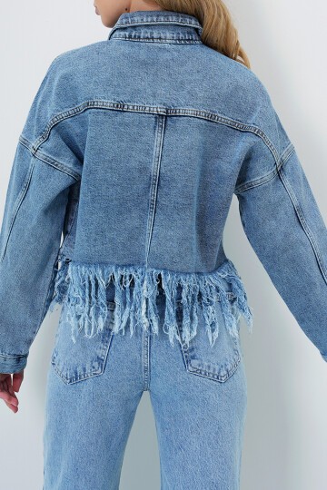 Cep Ve Püskül Detaylı Yıpratmalı Crop Jean Ceket