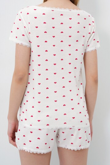 Fisto Detaylı Pamuklu Geniş Yaka Gömlek Ve Şortlu Pijama Takımı