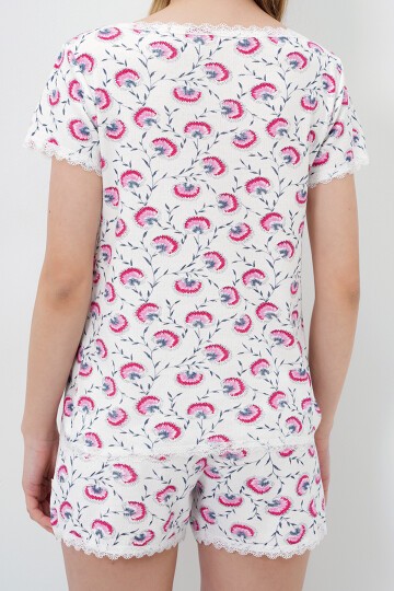 Fisto Detaylı Pamuklu Geniş Yaka Gömlek Ve Şortlu Pijama Takımı