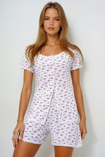 Fisto Detaylı Pamuklu Geniş Yaka Gömlek Ve Şortlu Pijama Takımı