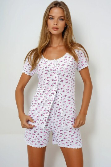 Fisto Detaylı Pamuklu Geniş Yaka Gömlek Ve Şortlu Pijama Takımı