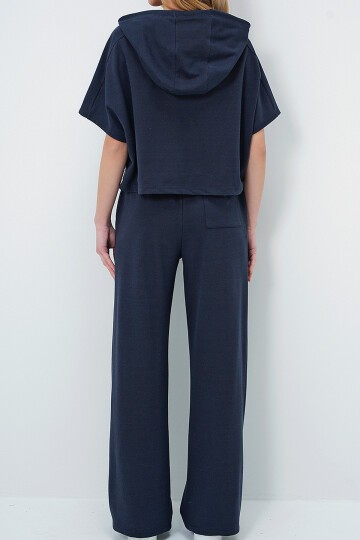 Kapüşonlu Oversize Crop Ve Çift Cepli Pantolon Takım