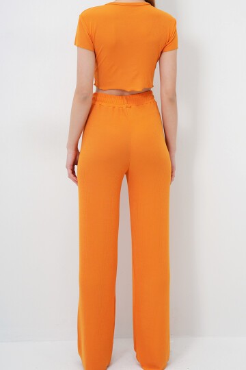 Bisiklet Yaka Crop Bluz, Şort Ve Pantolonlu 3 Lü Set Pijama Takımı