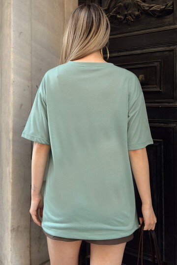 Çağla Yeşili Bisiklet Yaka Oversize İnci Ve Taş İşlemeli T-Shirt