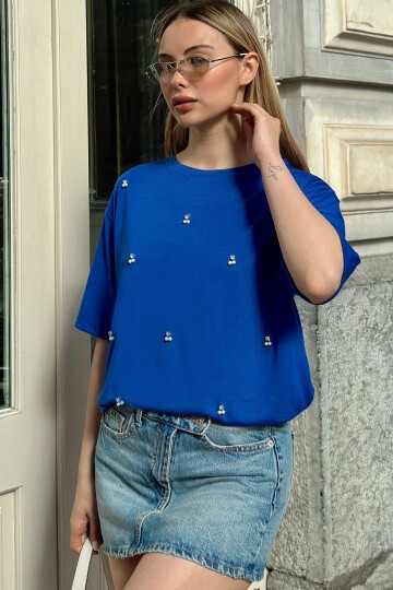 Saks Bisiklet Yaka Oversize İnci Ve Taş İşlemeli T-Shirt