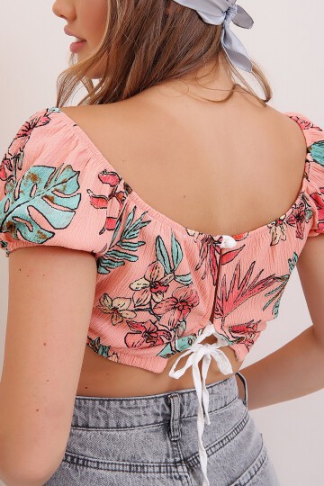 Fiston Nakışlı Sırtı Bağcıklı Crop Bluz VGN-X6563-RW