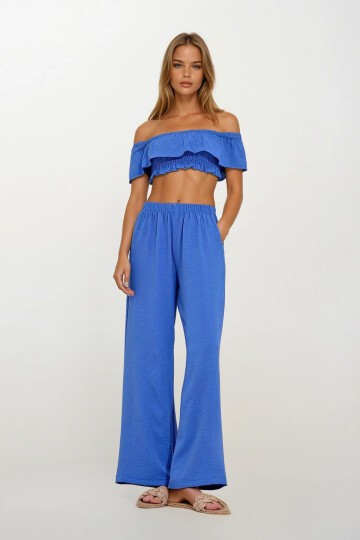 Saks Madonna Yaka Gipeli Crop Bluz Ve Palazzo Pantolon Dokuma Alt Üst Takım