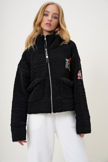 Balıkçı Yaka Çift Cepli Önü Fermuarlı Peluş Crop Ceket