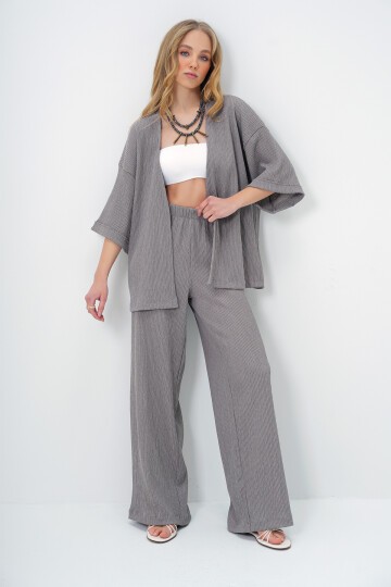 Gri Duble Kol Bürümcük Kumaş Yazlık Kimono Ve Pantolon Takım