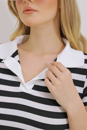 Siyah Polo Yaka Çizgili Crop Bluz