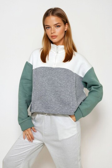 Yeşil Dik Yaka Yarım Fermuarlı Renk Bloklu Sweatshirt