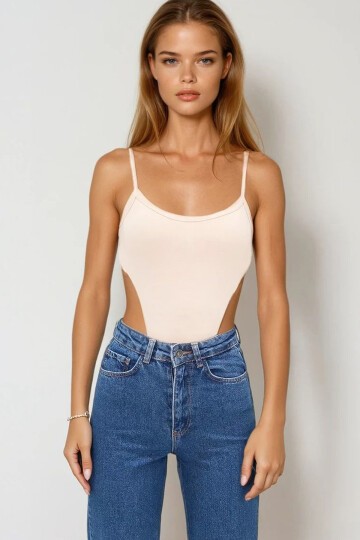 Bej İp Askılı Çıtçıtlı Body