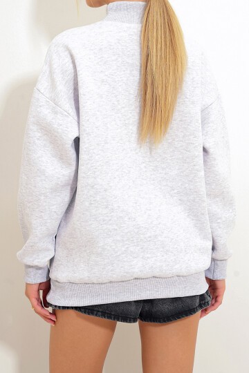 Gri Bisiklet Yaka Basic Sweatshirt