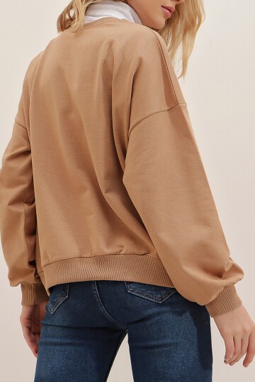 Karamel Bisiklet Yaka Oversize Mevsimlik Basic Sweatshirt