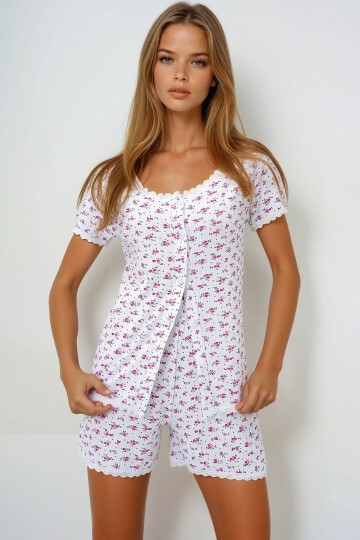 Papatya Desen Fuşya Fisto Detaylı Pamuklu Geniş Yaka Gömlek Ve Şortlu Pijama Takımı