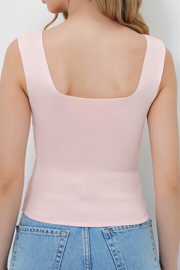 Pembe Kare Yaka İnce Merserize Bluz