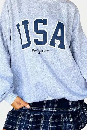 Gri Bisiklet Yaka İçi Şardonlu Önü Baskılı Oversize Sweatshirt