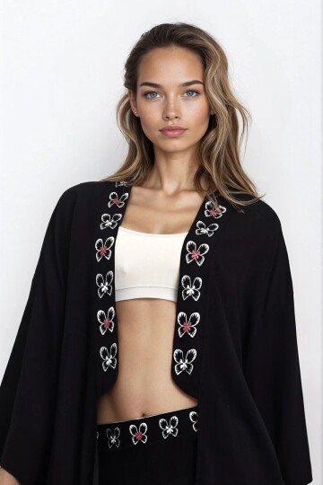 Siyah Desenli Kimono ve Çift Cepli Pantolon Büyük Beden Alt Üst Takım