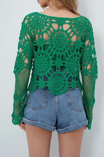 Yeşil Kayık Yaka Kroşata Güpür Crop Bluz