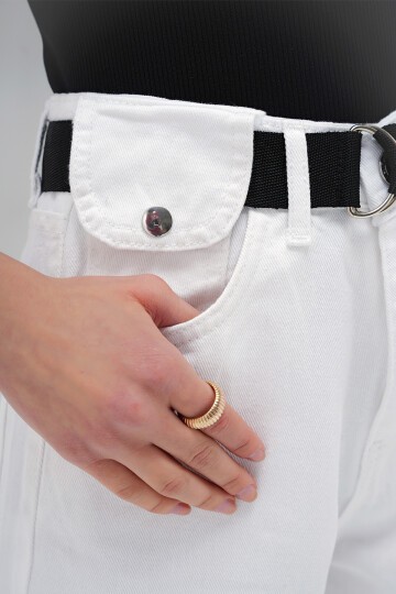 Beyaz Yüksek Bel Cep Detaylı Kemerli Jean Pantolon