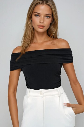 Siyah Madonna Yaka Yanları Drapeli Kolsuz Sandy Bluz