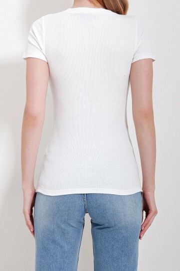 Beyaz Bisiklet Yaka Gold Düğmeli Örme Bluz