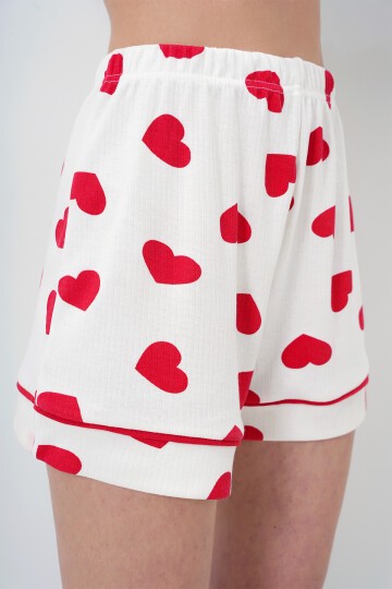 Büyük Kalp Kırmızı Tek Cepli Biye Detaylı Pamuklu Gömlek Ve Şortlu Pijama Takımı