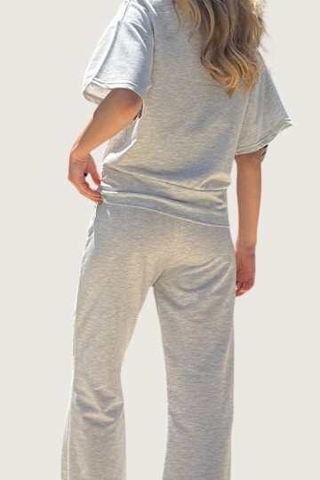 Karmelanj Baskılı T Shirt Ve Yüksek Bel Jogging Takım